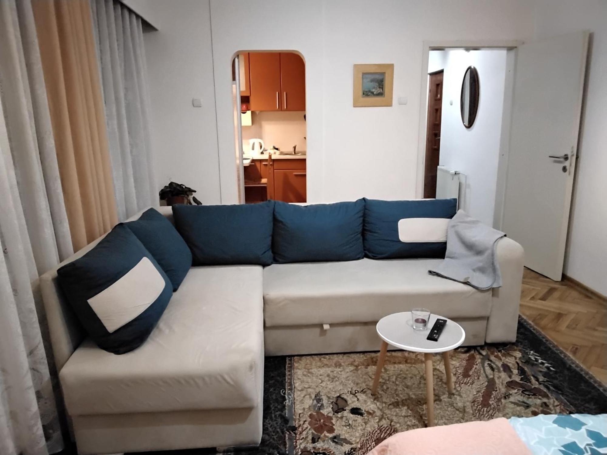 Fina Apartman Leskovac  Dış mekan fotoğraf