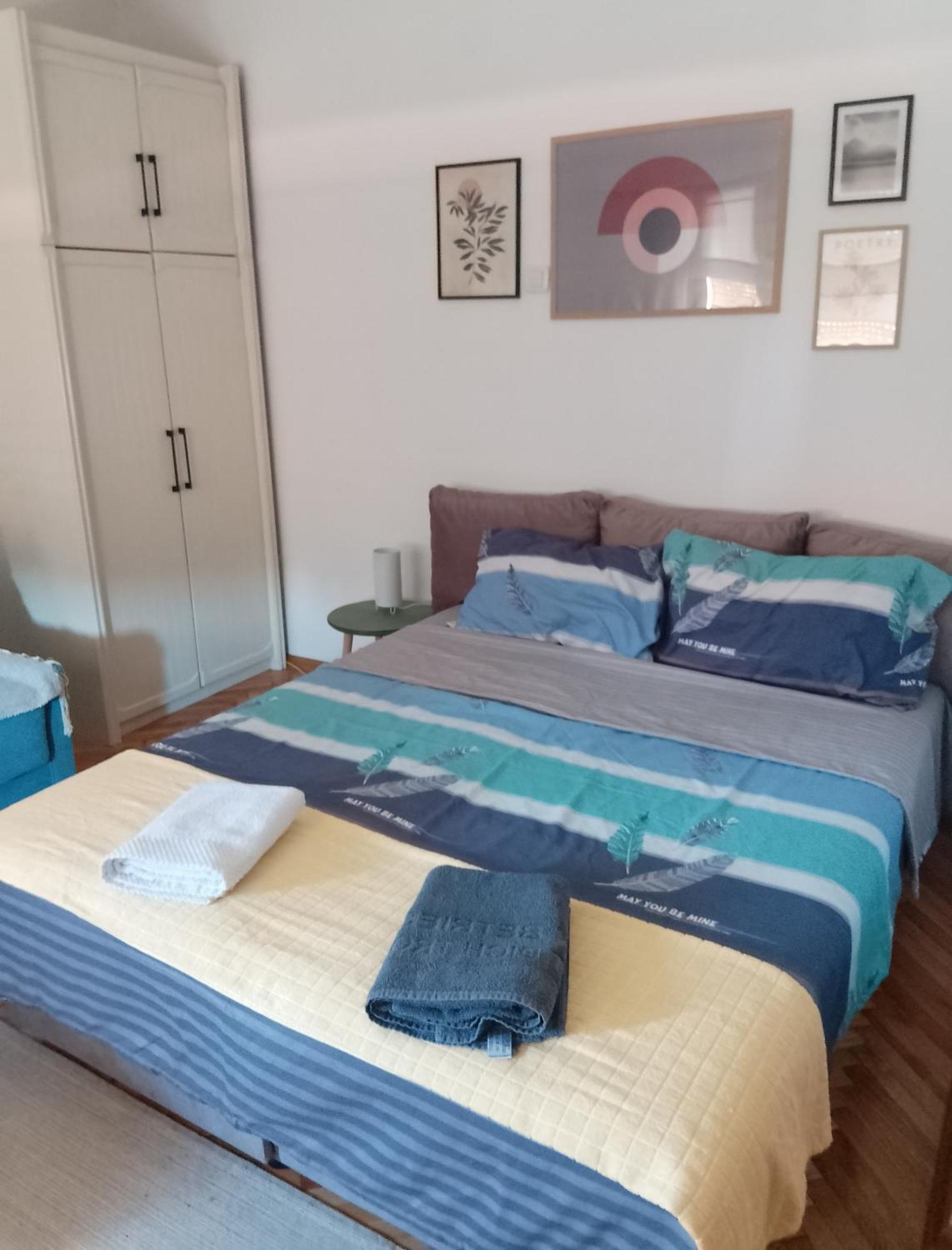Fina Apartman Leskovac  Dış mekan fotoğraf