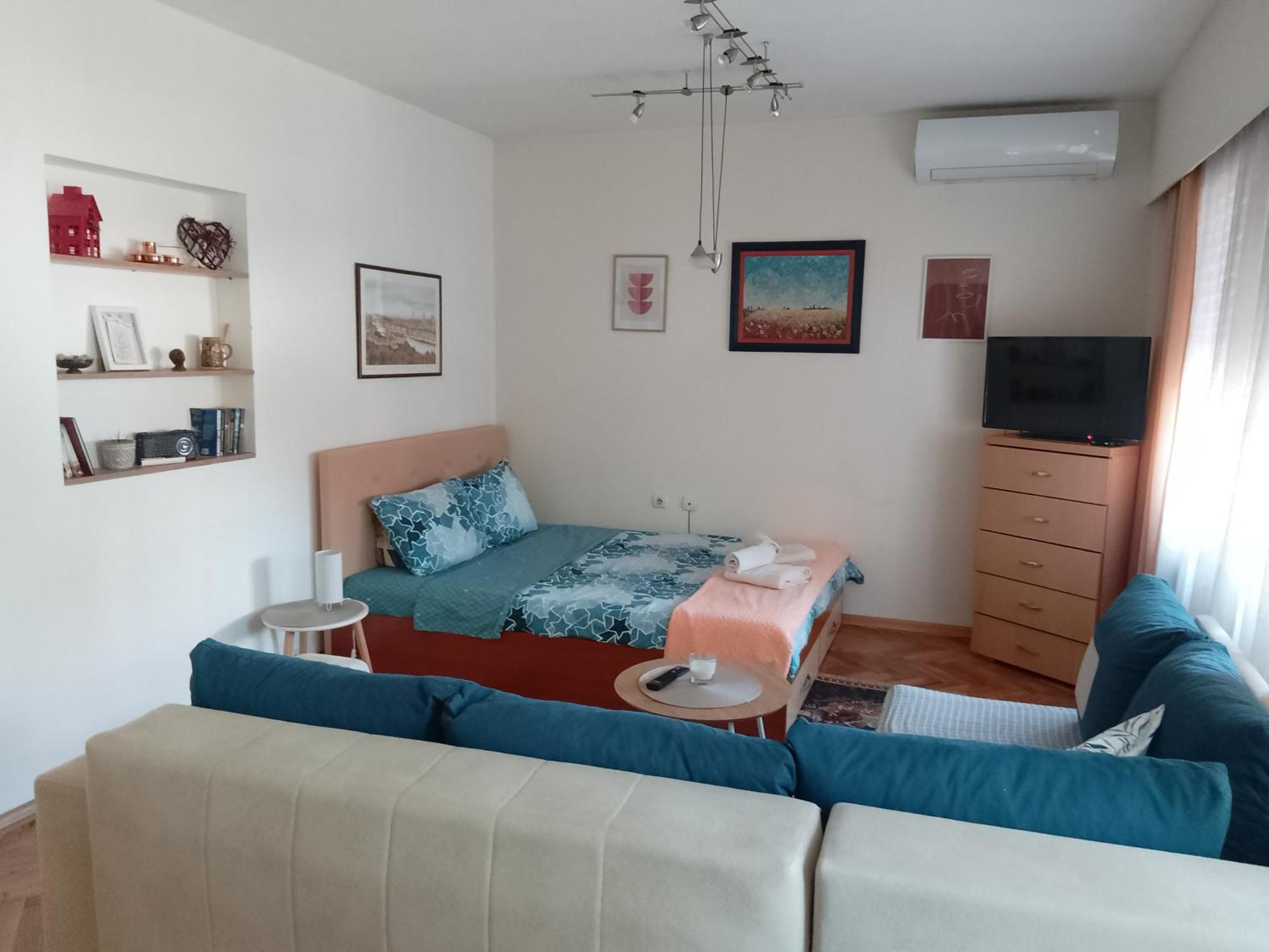 Fina Apartman Leskovac  Dış mekan fotoğraf